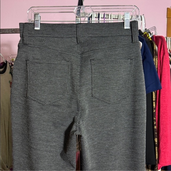 Simply Vera Gray boot cut Pants size medium - Picture 4 of 5